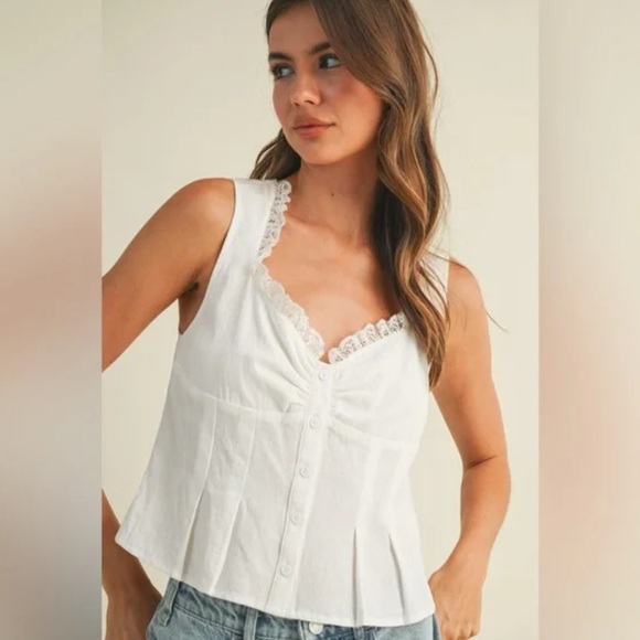 New! White Lace Trim Sleeveless Top with ruffled detail. - Picture 5 of 6